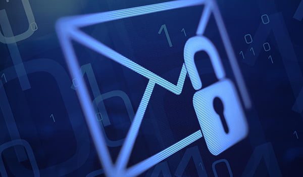 Tiện ích cảnh báo qua Email giúp bạn xử lý kịp thời khi có vấn đề xảy ra.