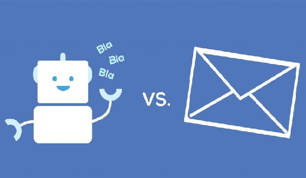 So sánh Chatbot với E-Mail Marketing