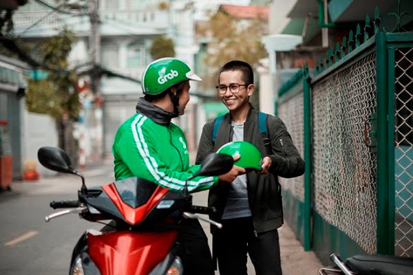 Dịch vụ GrabBike - xe ôm công nghệ đang thịnh hành tại Việt Nam.